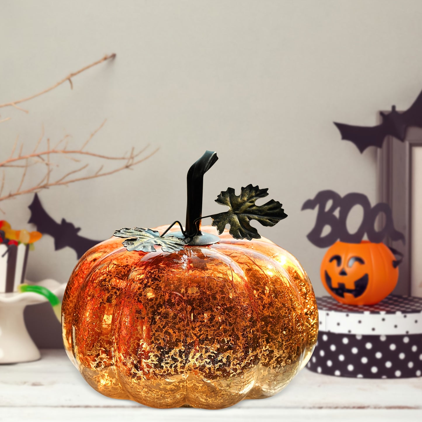 Elegant Glowing Table Centerpiece